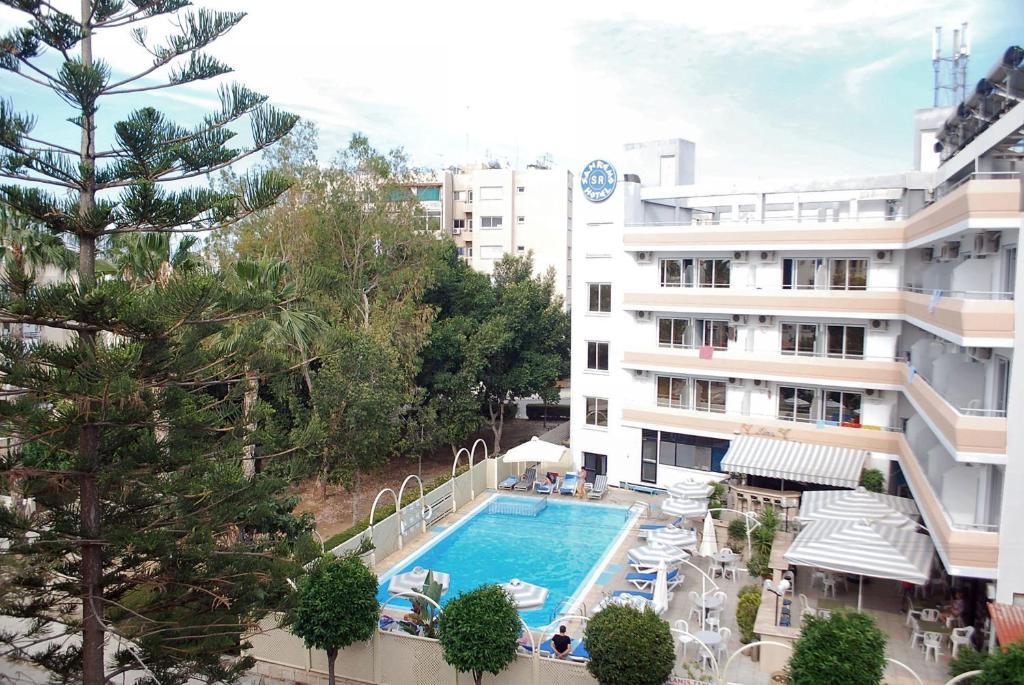 Európa - Ciprus - Larnaca - San Remo Hotel (11)
