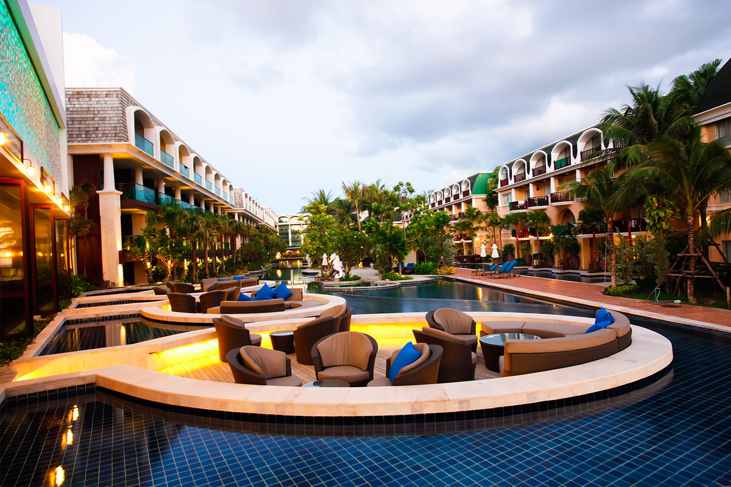 Ázsia-Thaiföld-Phuket-Graceland hotel leisure