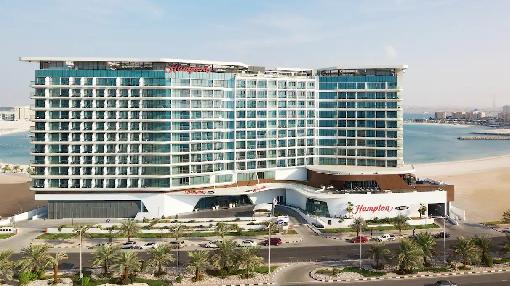 Hampton by Hilton Marjan Island 5 + Novotel Al Barsha 2