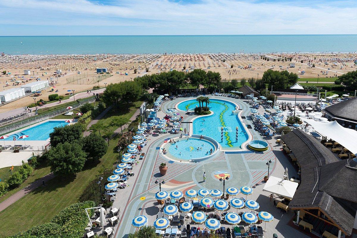 Európa - Olaszország - Bibione - Aparthotel Holiday (1)
