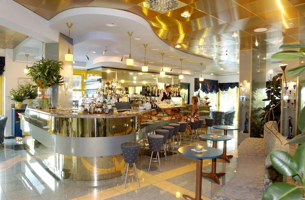 Európa - Olaszország - Bibione - Hotel Luna (9)