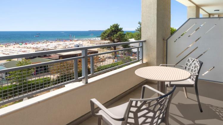 Bulgária-Burgasz-Napospart-Four Points by Sheraton