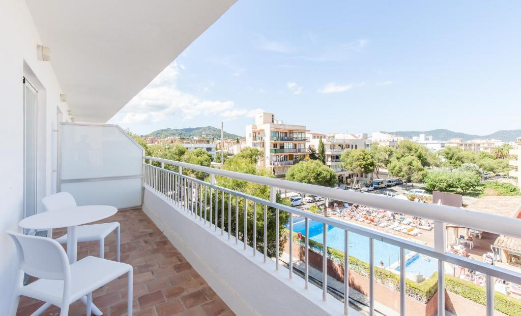 Spanyolország-Mallorca-CallaMilor-BlueSea
